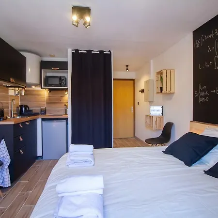 Le Racine Carree - Topbnb Apartman *